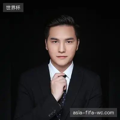 侯耀华